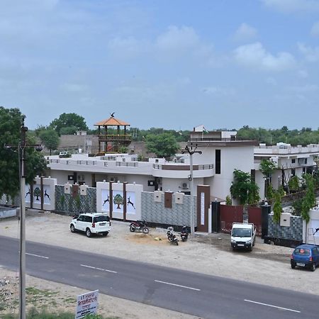 Modi Resort And Garden Chhāpar المظهر الخارجي الصورة